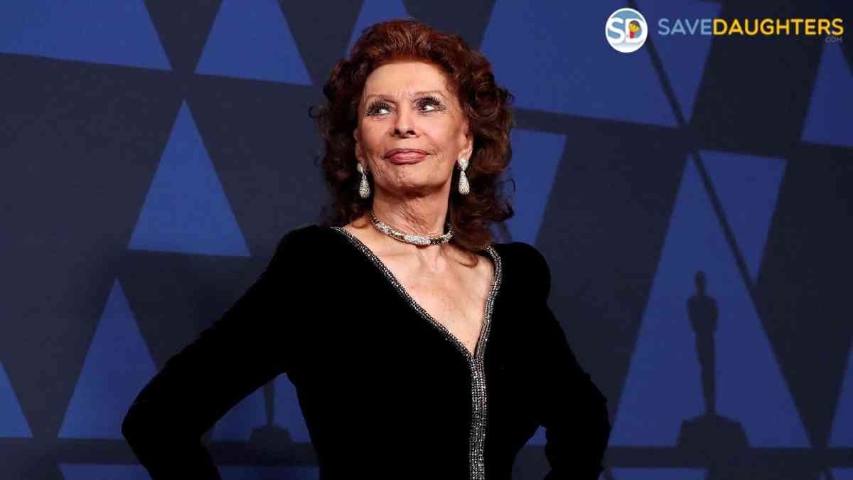 Is Sophia Loren Still Alive?