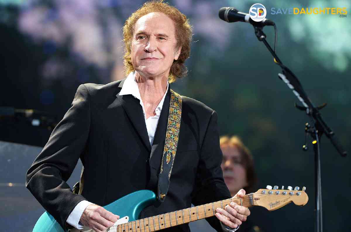 Ray Davies Net Worth