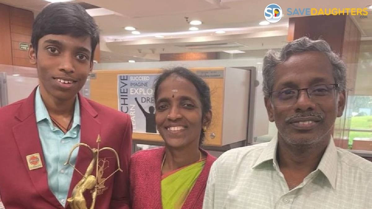 Rameshbabu Praggnanandhaa Parents