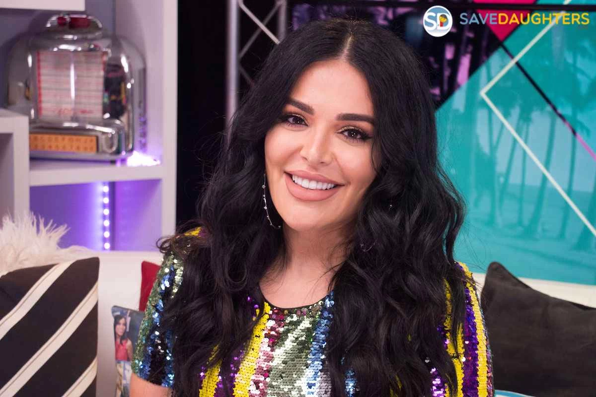 Mona Kattan Age, Husband, Wikipedia, Net Worth, Height