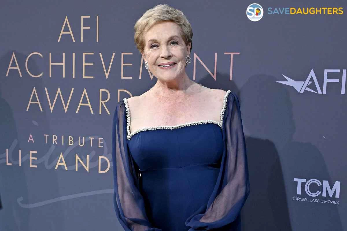 Is Julie Andrews Dead? Husband, Age, Net Worth, Height