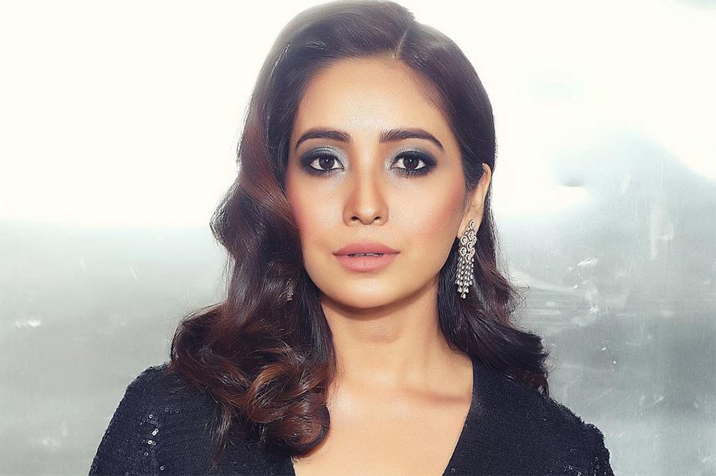 Asha Negi 