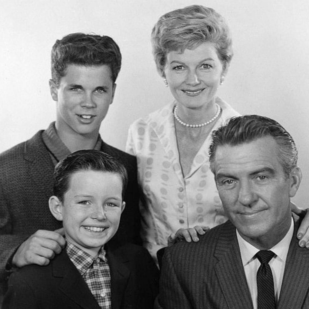 Tony Dow Wiki