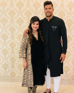 Umesh Yadav Wife