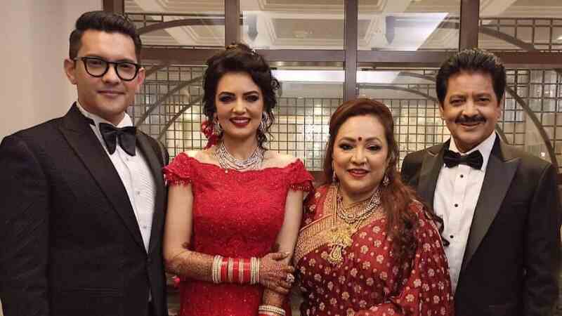 Aditya Narayan Wife