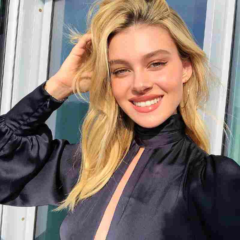 Nicola Peltz Height