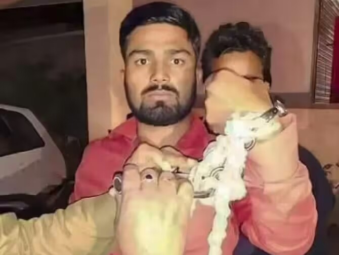 Manish Kashyap Arrested