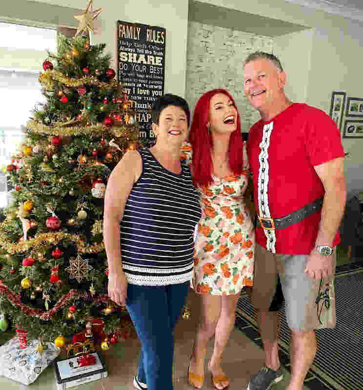 Dianne Buswell parents