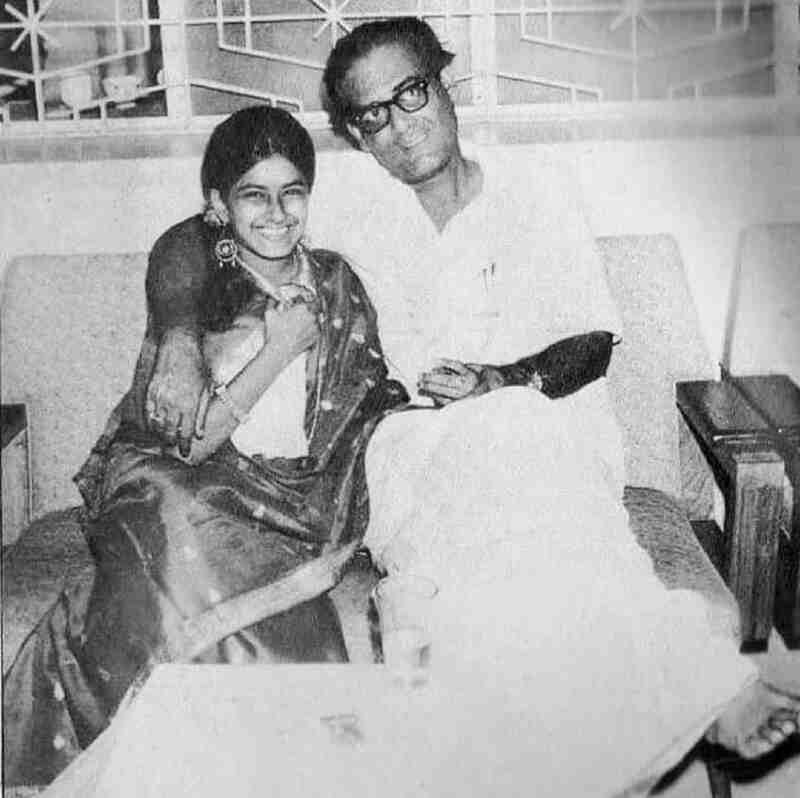 Moushumi Chatterjee Family
