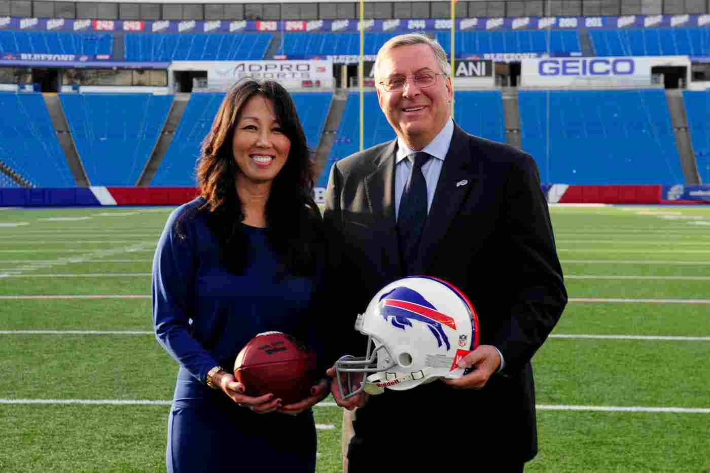 Jessica Pegula Parents