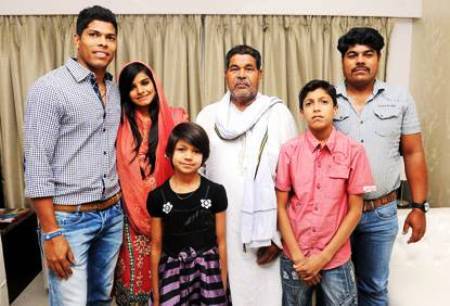 Umesh Yadav Wife