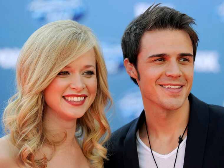 Kris Allen Wife- Relationship