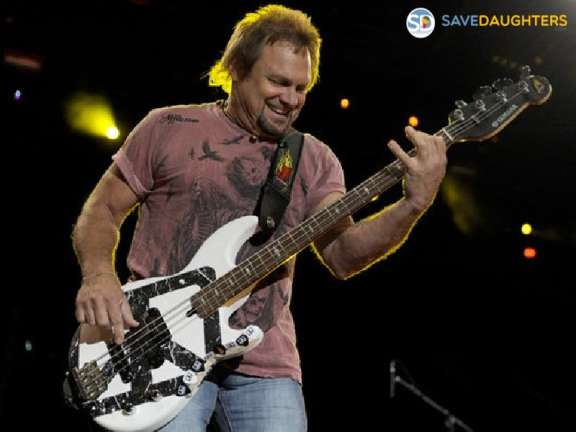 Michael Anthony Net Worth