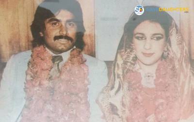 Who is Javed Miandad Wife?
