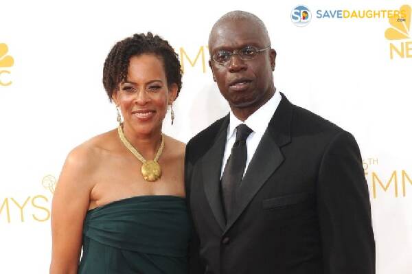 Is Andre Braugher Gay?