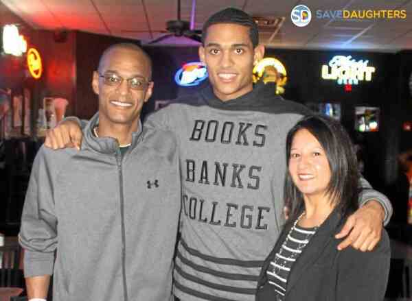 Jordan Clarkson Family