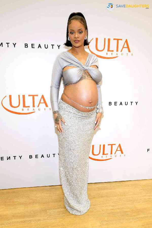Is Rihanna pregnant for Don Jazzy?